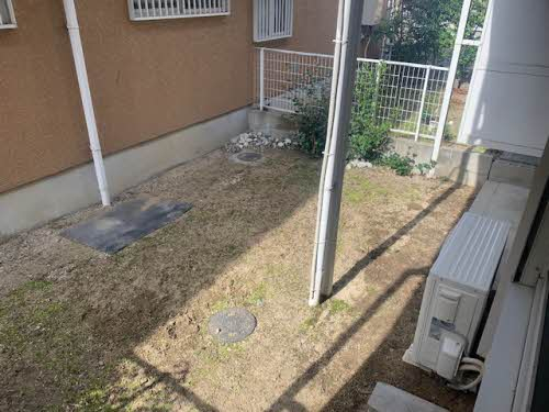 バルコニー　専用庭