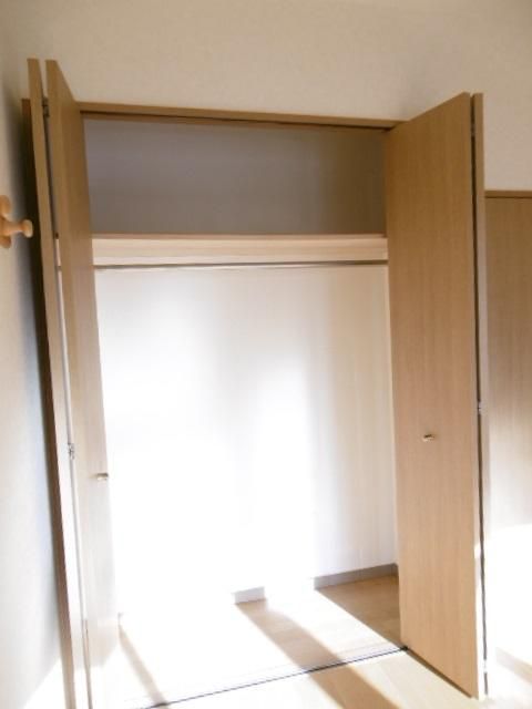 収納　たっぷりとした収納スペースです