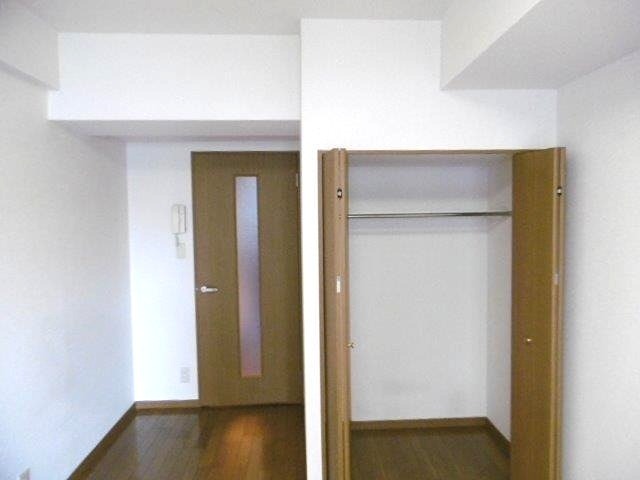 その他部屋・スペース　大型クローゼット付き