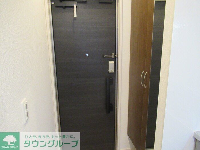 玄関　お問合せは【タウンハウジング】まで！※現地待合わせ相談可！