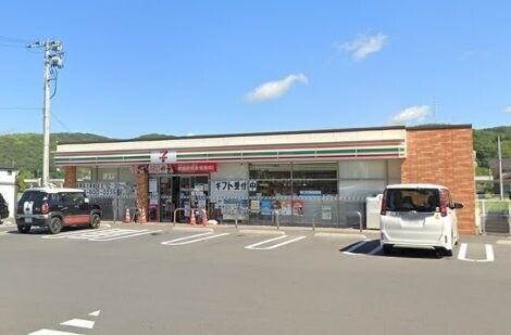 コンビニ　セブンイレブン　岡山東花尻店（コンビニ）まで450m