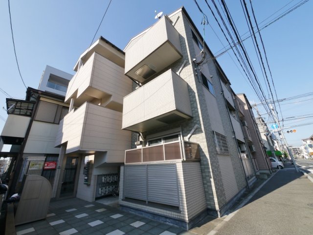 建物外観　外はこのようになっています