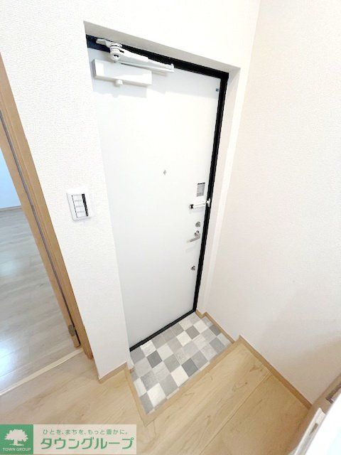 玄関　バルコニー