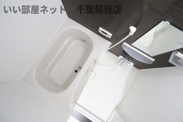 バス・シャワールーム　お風呂で日々の疲れを落としましょう