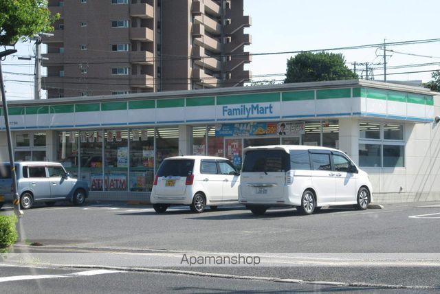 コンビニ　ファミリーマート浜乃木６丁目店（コンビニ）まで1200m