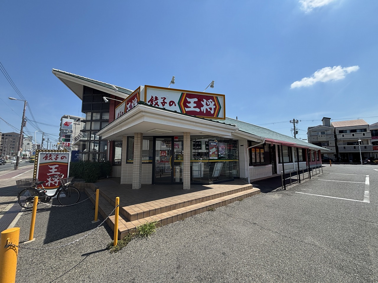 飲食店　餃子の王将巽店（飲食店）まで430m