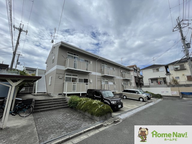 建物外観　「メゾンみやび」、現地待ち合わせでのご案内も可能です。