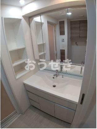 洗面設備　※同仕様参考写真