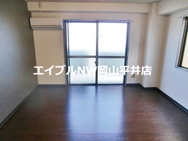 【岡山市中区平井のマンションのその他部屋・スペース】