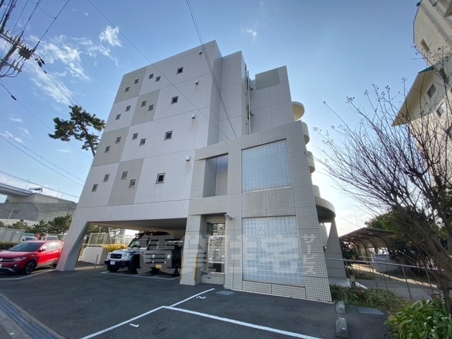 神戸市垂水区東舞子町のマンションの建物外観