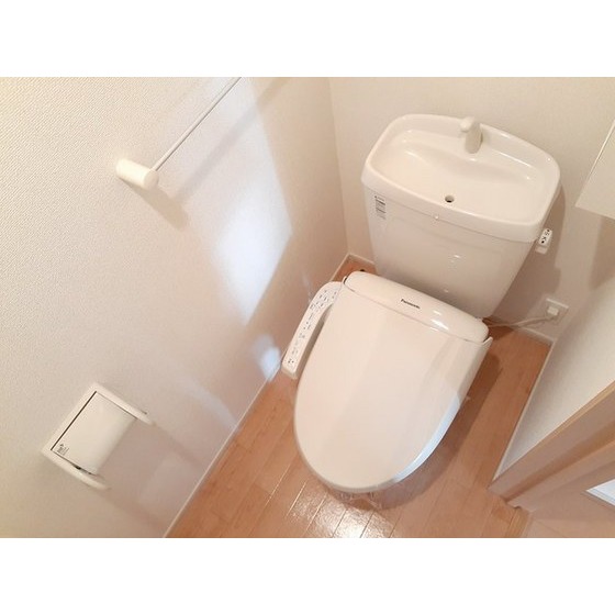 【チューリップ・１２のトイレ】