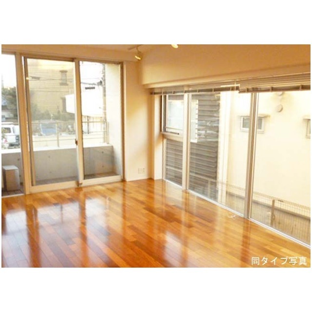 居室・リビング　他部屋参考写真