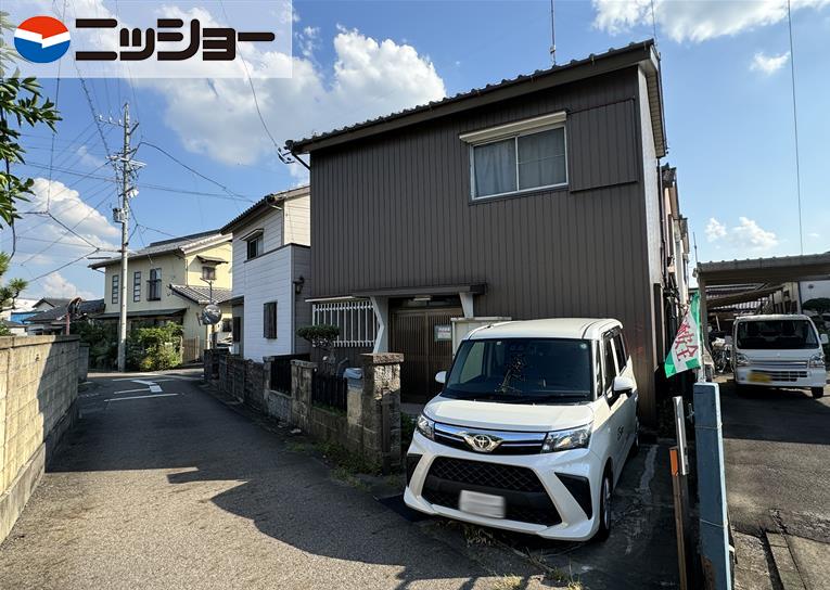 町屋町戸建の建物外観