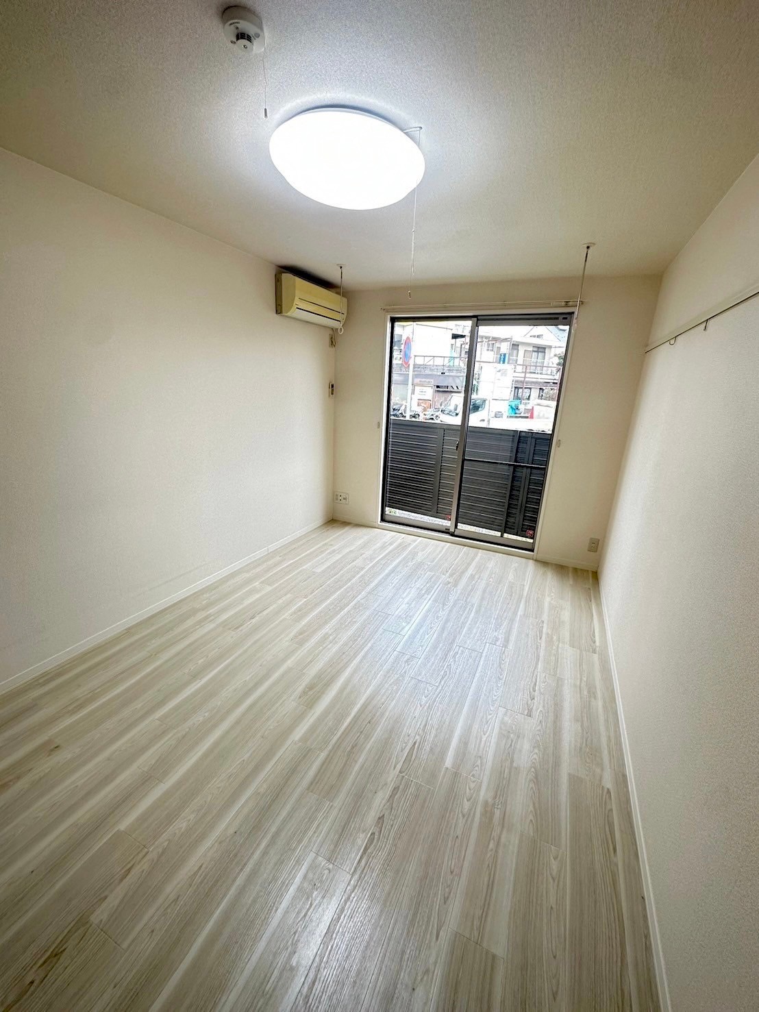 フィレンツェ台町の居間写真