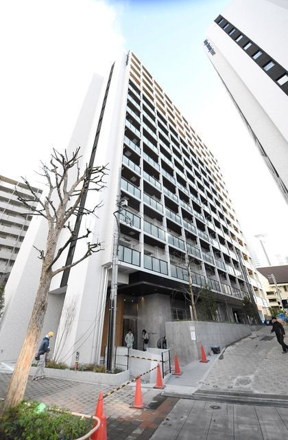 LIBR GRANT 西新宿EASTの建物外観