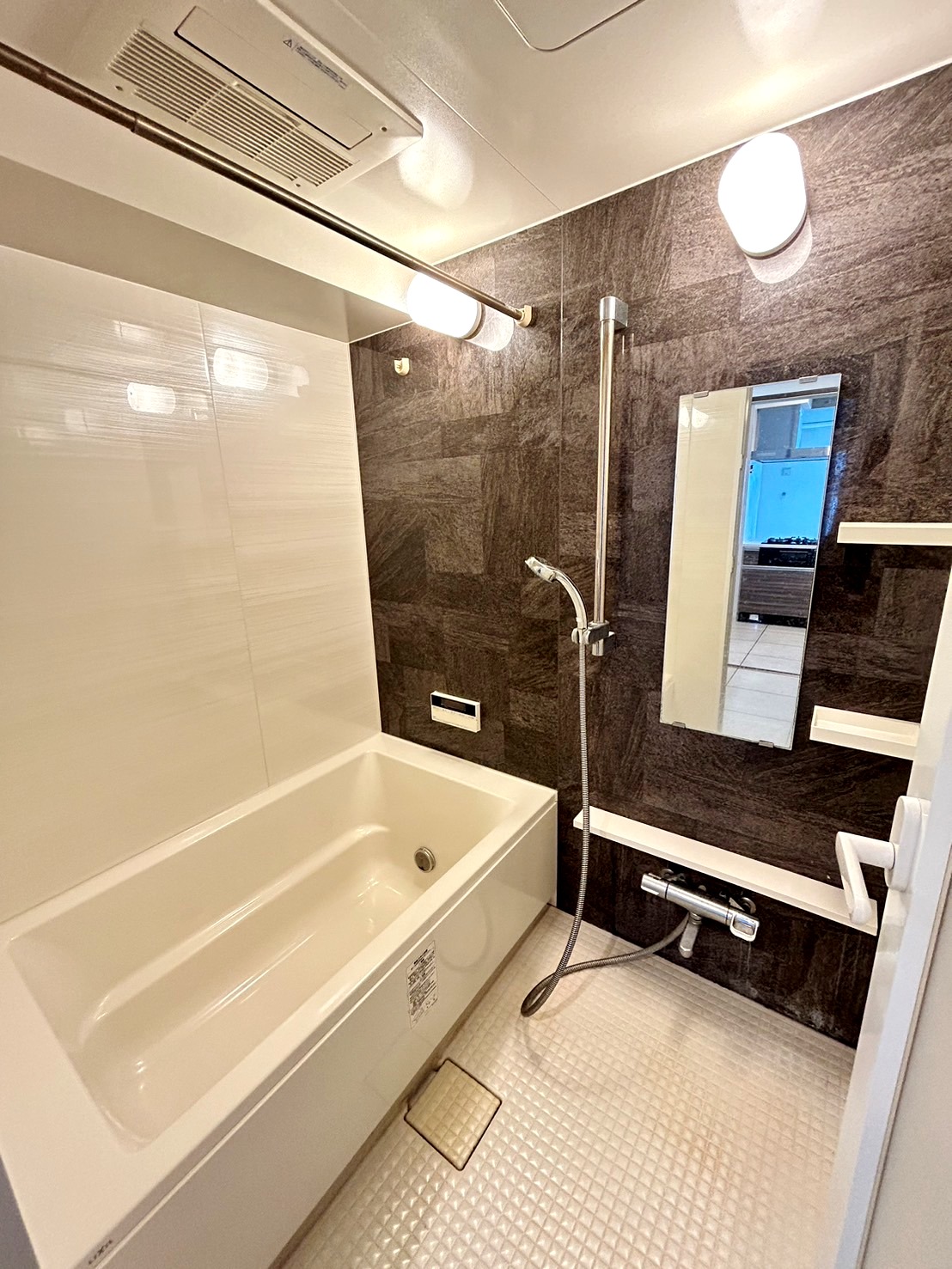 バス・シャワールーム