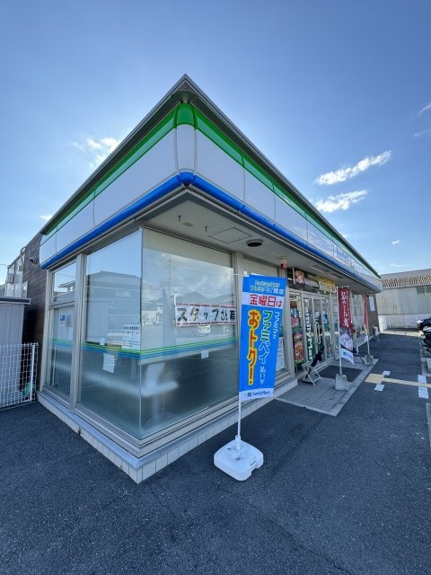 【西脇市野村町のアパートのコンビニ】