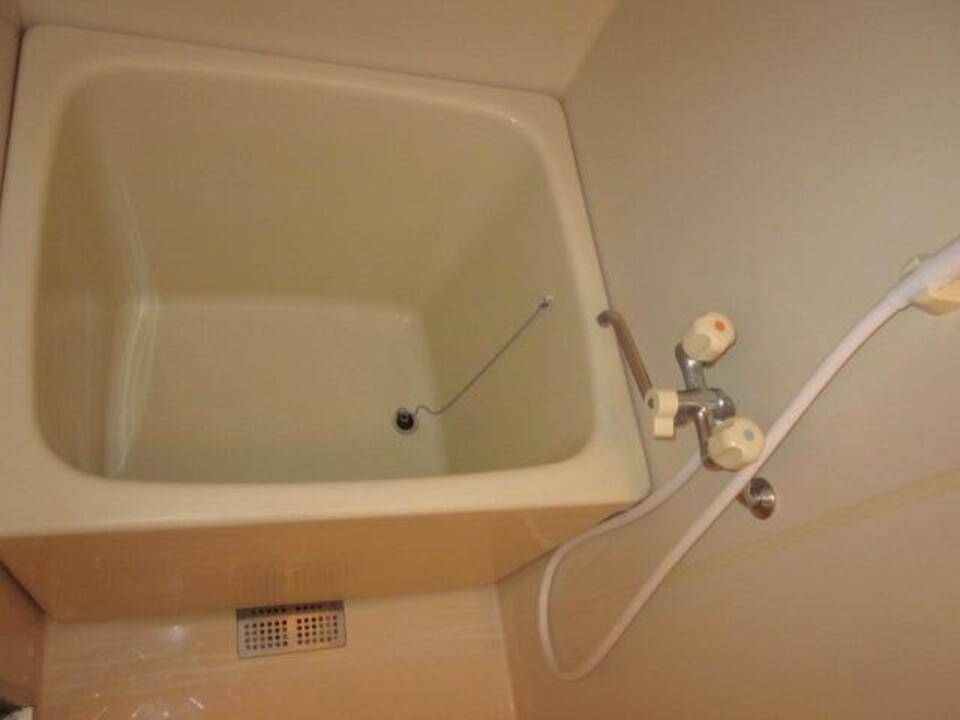 バス・シャワールーム　浴室