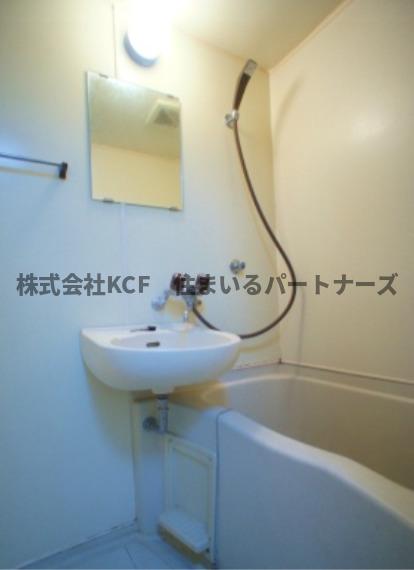 バス・シャワールーム　日々の暮らしに欠かせないお風呂です