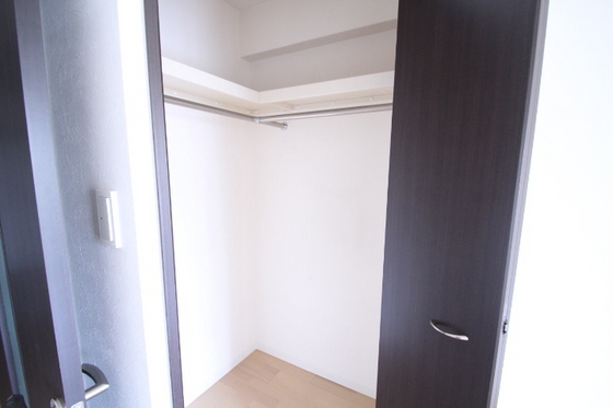 収納　※別部屋の写真です
