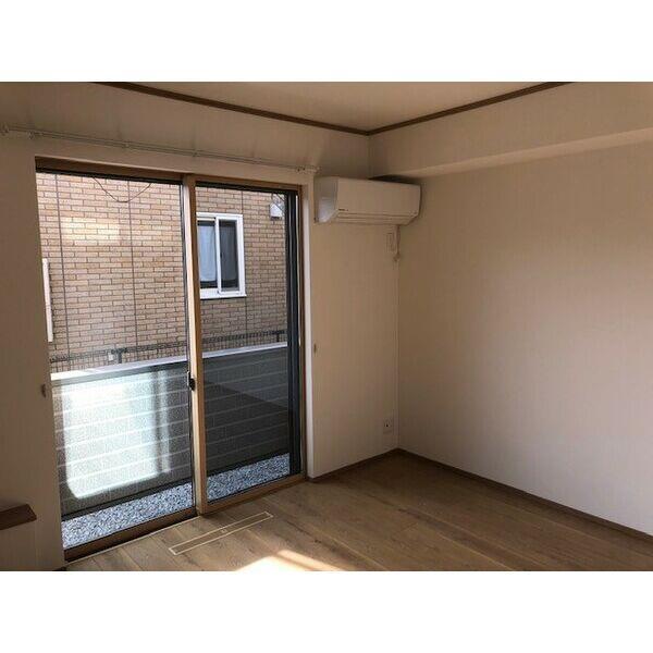 居室・リビング　すべて参考写真です。