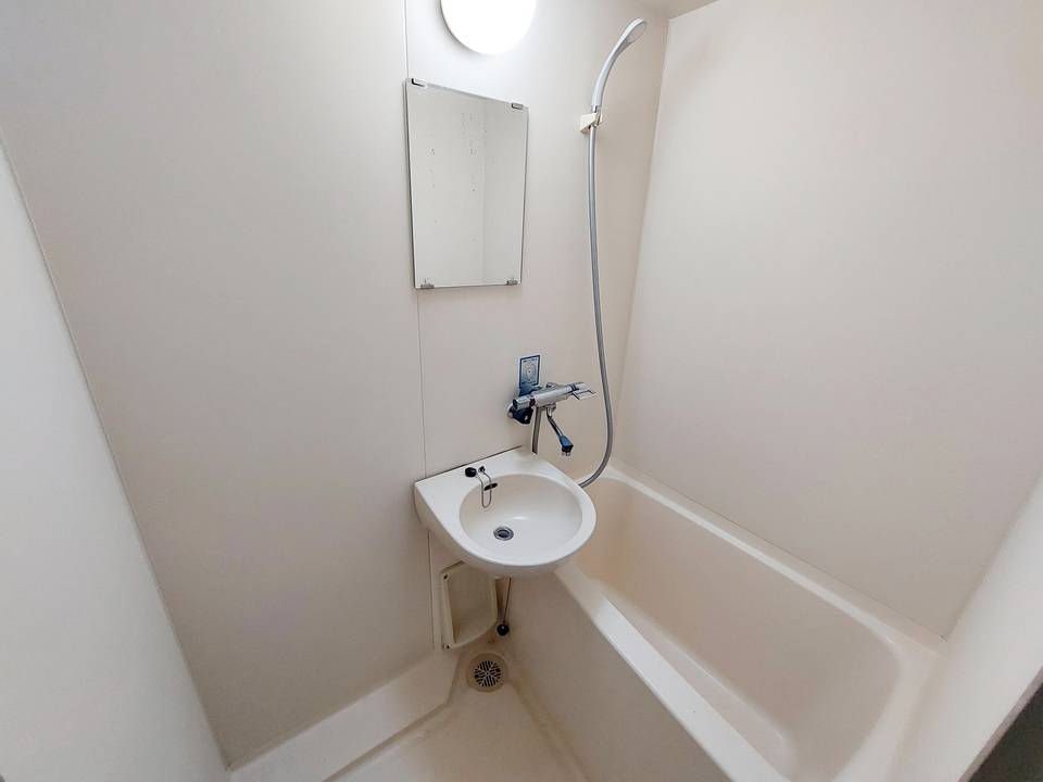 バス・シャワールーム　浴室