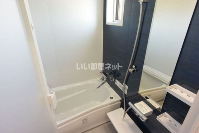 ドゥバンセ_内装_3