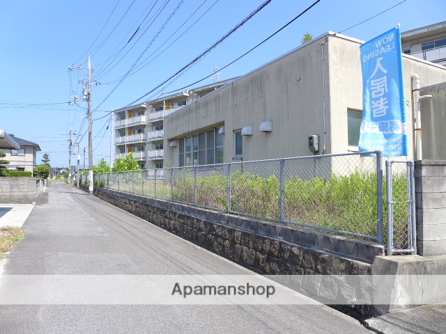 その他　前面道路（その他）まで0m