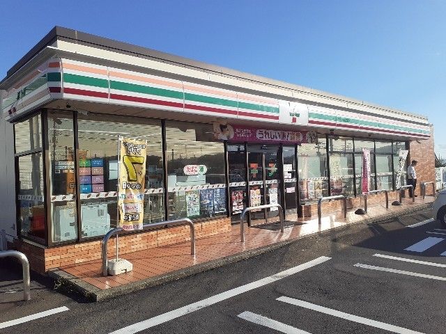 コンビニ　セブンイレブン　富士市厚原店（コンビニ）まで650m