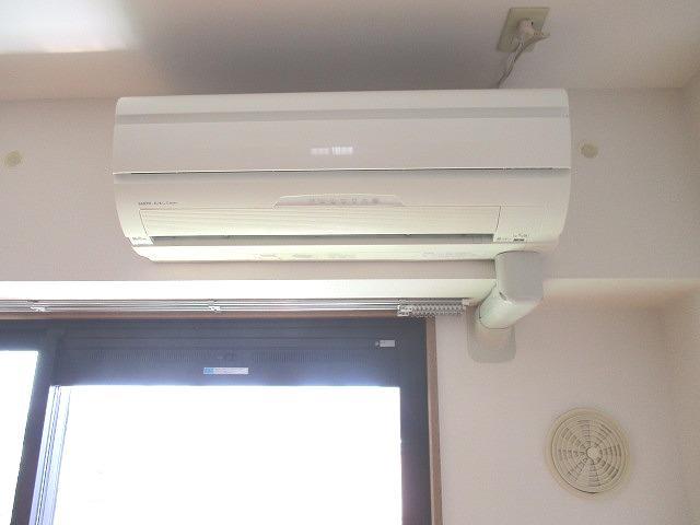 その他　居室エアコン有