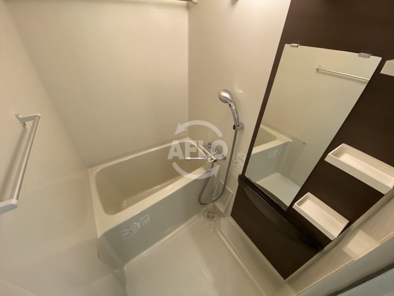 バス・シャワールーム　エステムプラザ大手前エヴァース　浴室