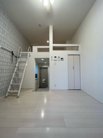 居室・リビング　別号室イメージの為、現状を優先致します。