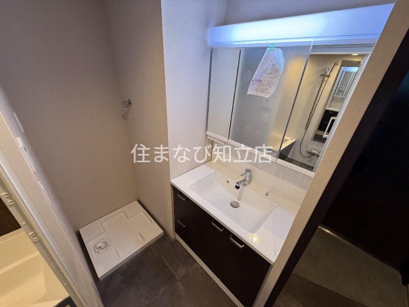 洗面設備　同型タイプ