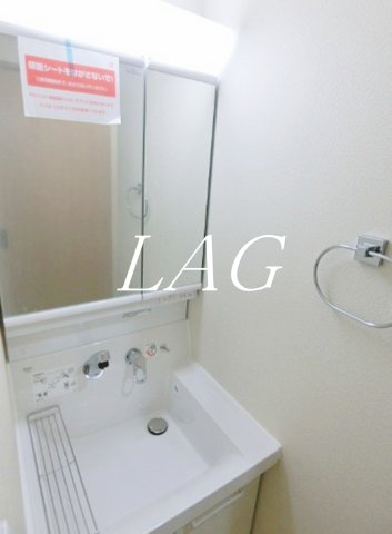 洗面設備　独立洗面台です。