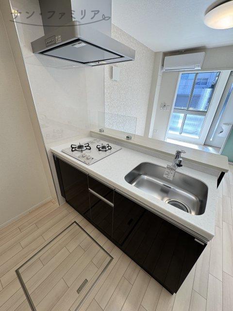 キッチン　同一物件別部屋写真