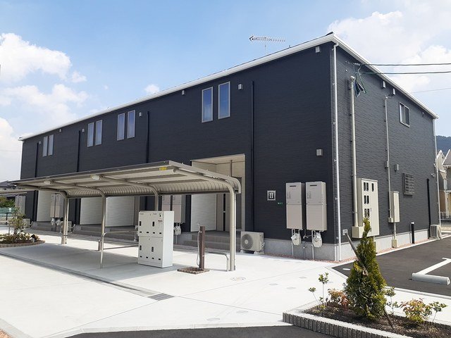 建物外観　落ち着いた雰囲気の外観です