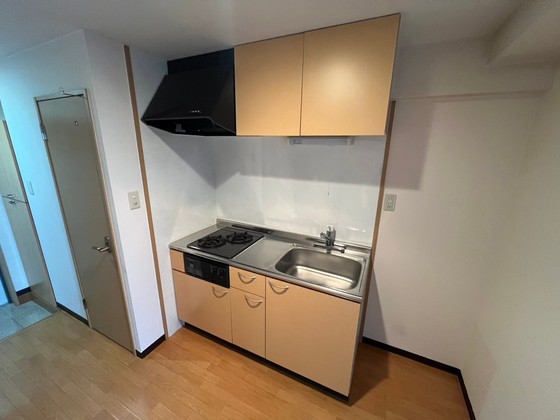 キッチン　※別部屋の写真です