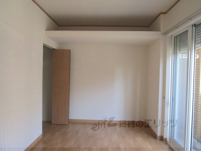 居室・リビング　洋室