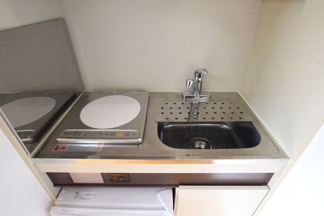 キッチン　ＩＨ１口備え付け