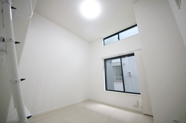 居室・リビング　★お問い合わせはタウンハウジング中央林間店まで★