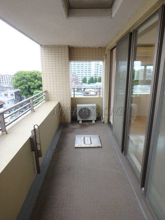 バルコニー　バルコニー