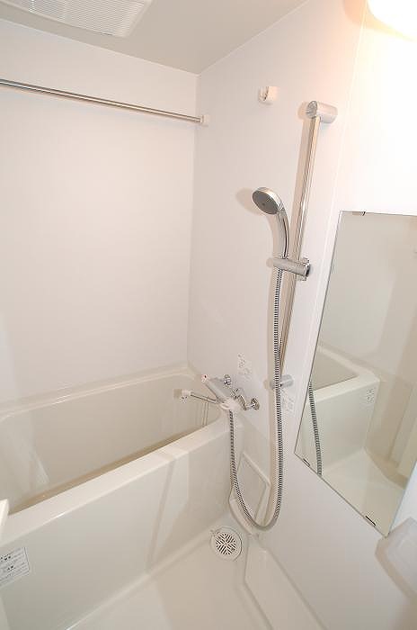 バス・シャワールーム　浴室