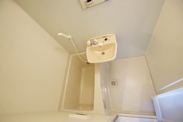 バス・シャワールーム　★お部屋探しはタウンハウジング稲田堤店まで★