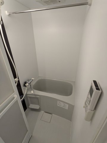 バス・シャワールーム　202号室