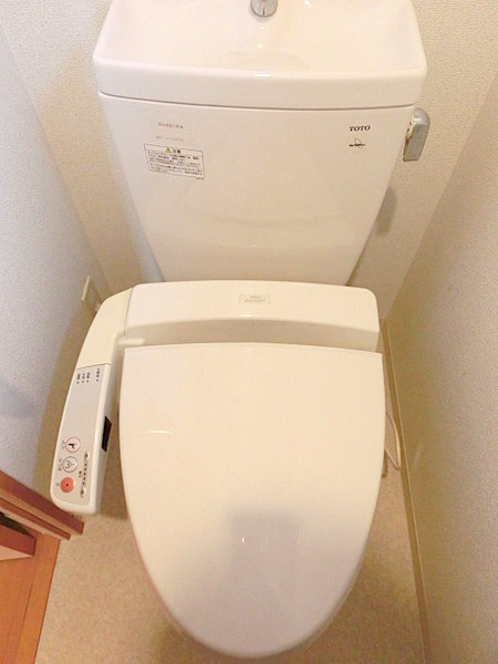 トイレ　コンパクトで使いやすいトイレです