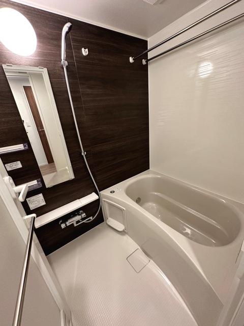 バス・シャワールーム　※写真は同タイプ住戸です。