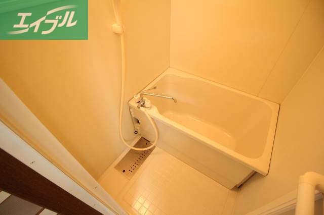 バス・シャワールーム　バスルーム