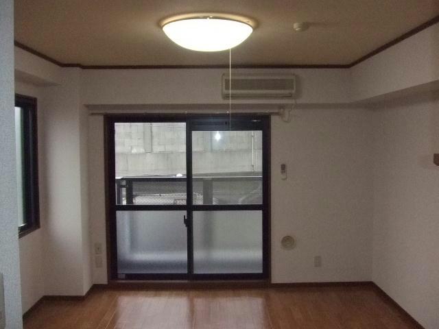 居室・リビング　同型タイプ