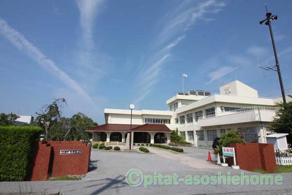 小学校　長浜市立長浜北小学校（小学校）まで464m