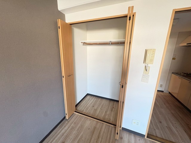 収納　※参考別号室の写真です